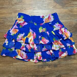 Hollister - Cute Flowy Blue floral skirt Size Small, cotton lining, Y2K